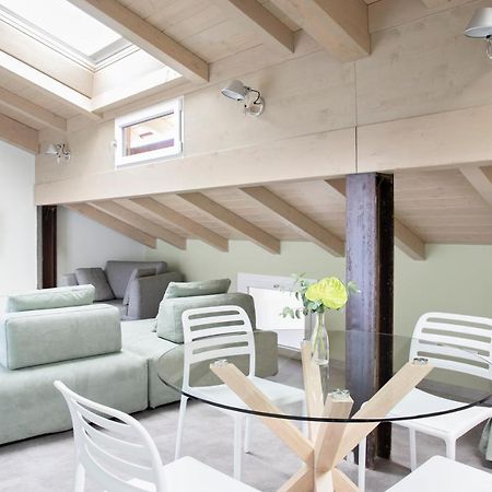 Charming Moment Di Villa Porta - Residenza Porto Vecchio Luino Exterior foto